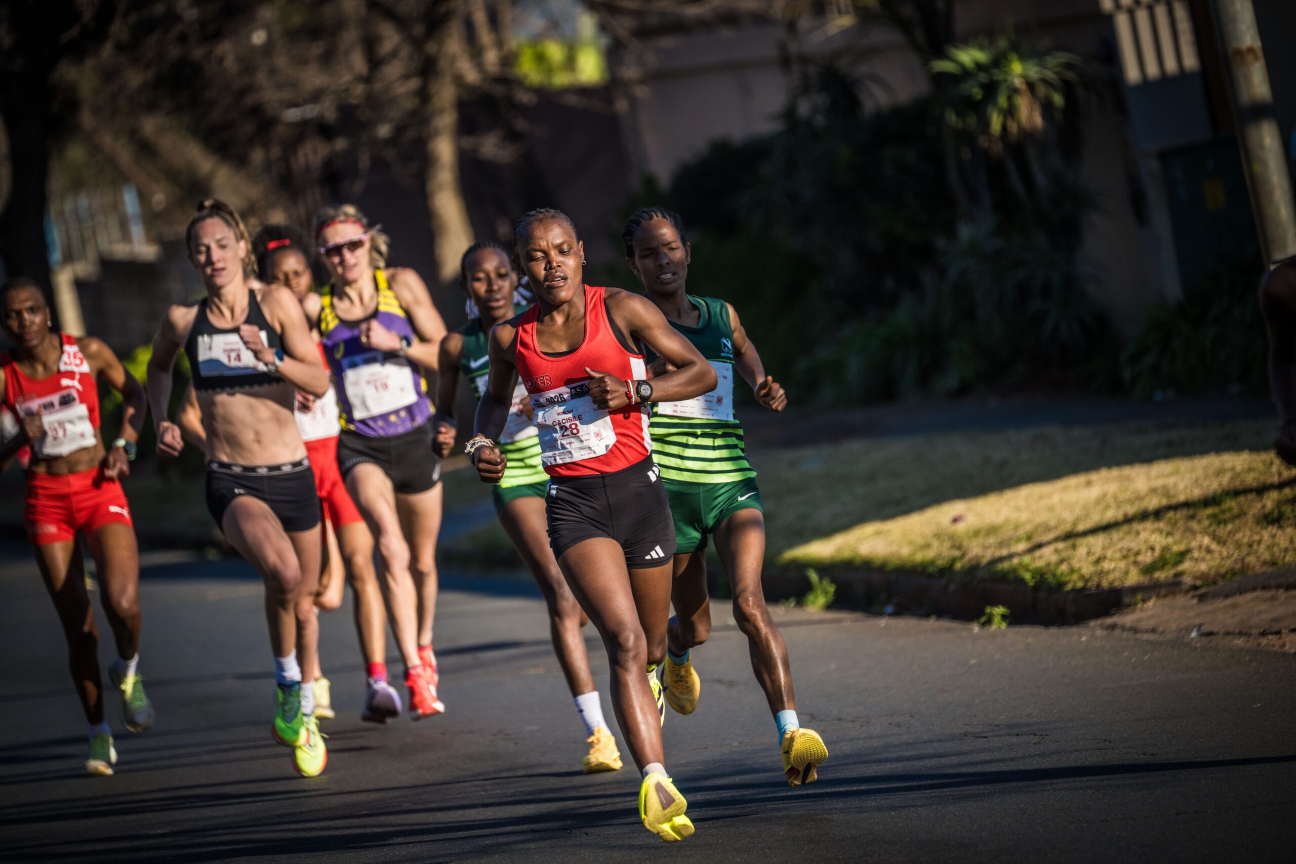 Cacisile Sosibo at the Totalsports Women’s Race Joburg by Tobias Ginsberg (2) Cacisile Sosibo at the Totalsports Women's Race Joburg by Tobias Ginsberg (2)
